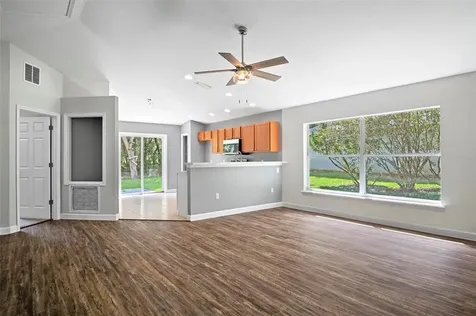 40046 Camphor Road Lady Lake FL 32159