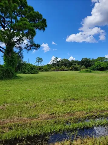 4142 NW 40th Avenue Cape Coral FL 33993