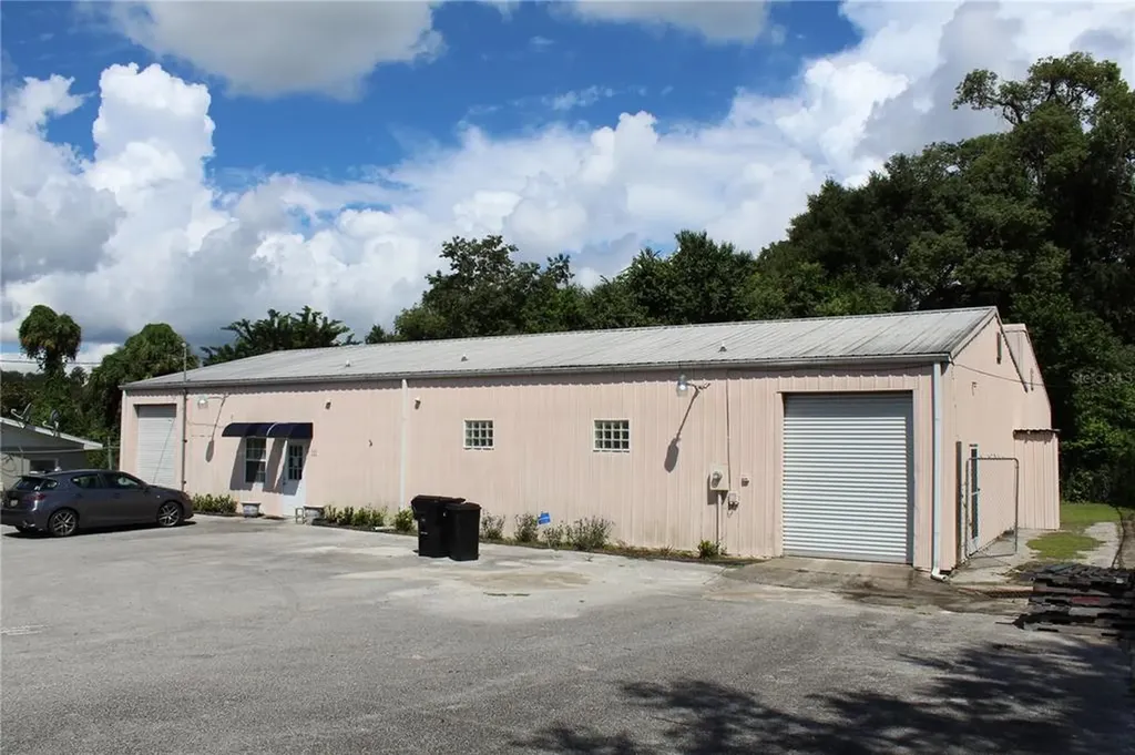 111 W Vermont Avenue Deland FL 32720