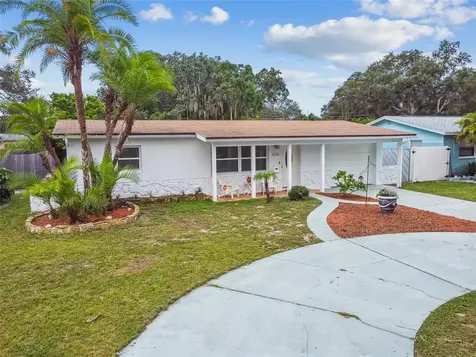 6228 52nd Avenue N St Petersburg FL 33709