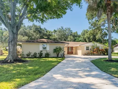 8210 Sunnyslope Drive Tampa FL 33615