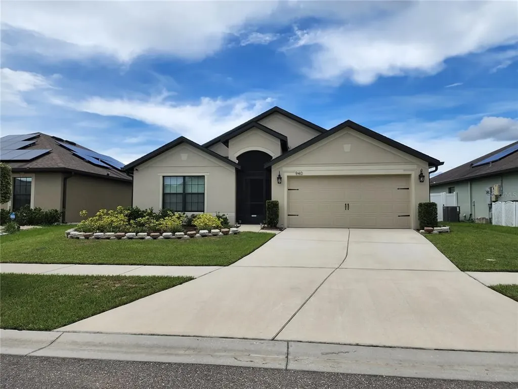 940 Woodlark Drive Haines City FL 33844