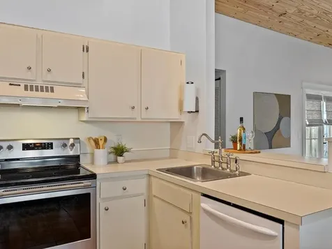 3856 Berkshire Court Palm Harbor FL 34684