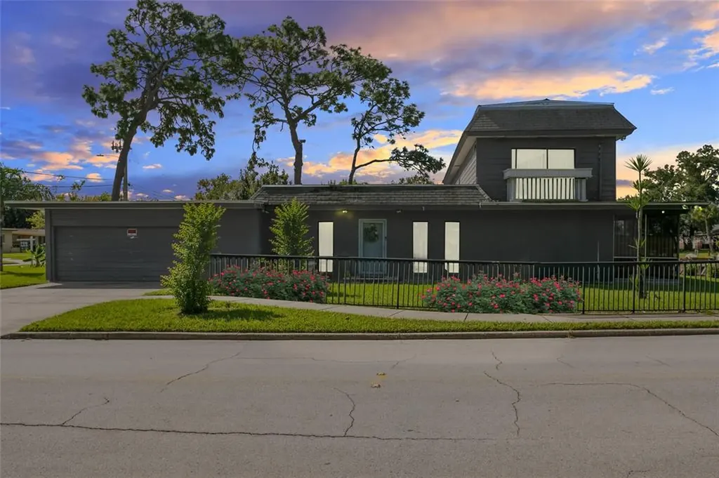 2924 Marathon Avenue Orlando FL 32805