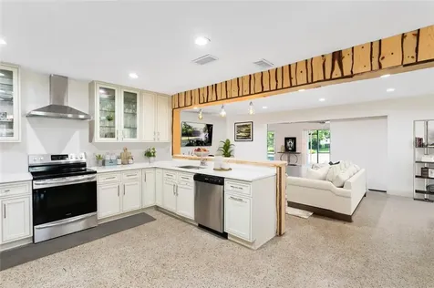 2924 Marathon Avenue Orlando FL 32805