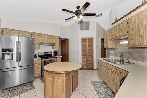 1182 S Salford Boulevard North Port FL 34287