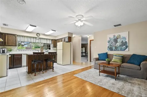4138 Arajo Court Belle Isle FL 32812