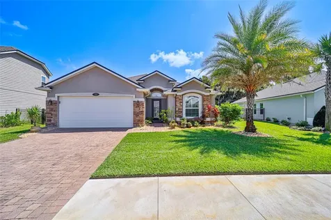 32 Country Club Harbor Circle Palm Coast FL 32137