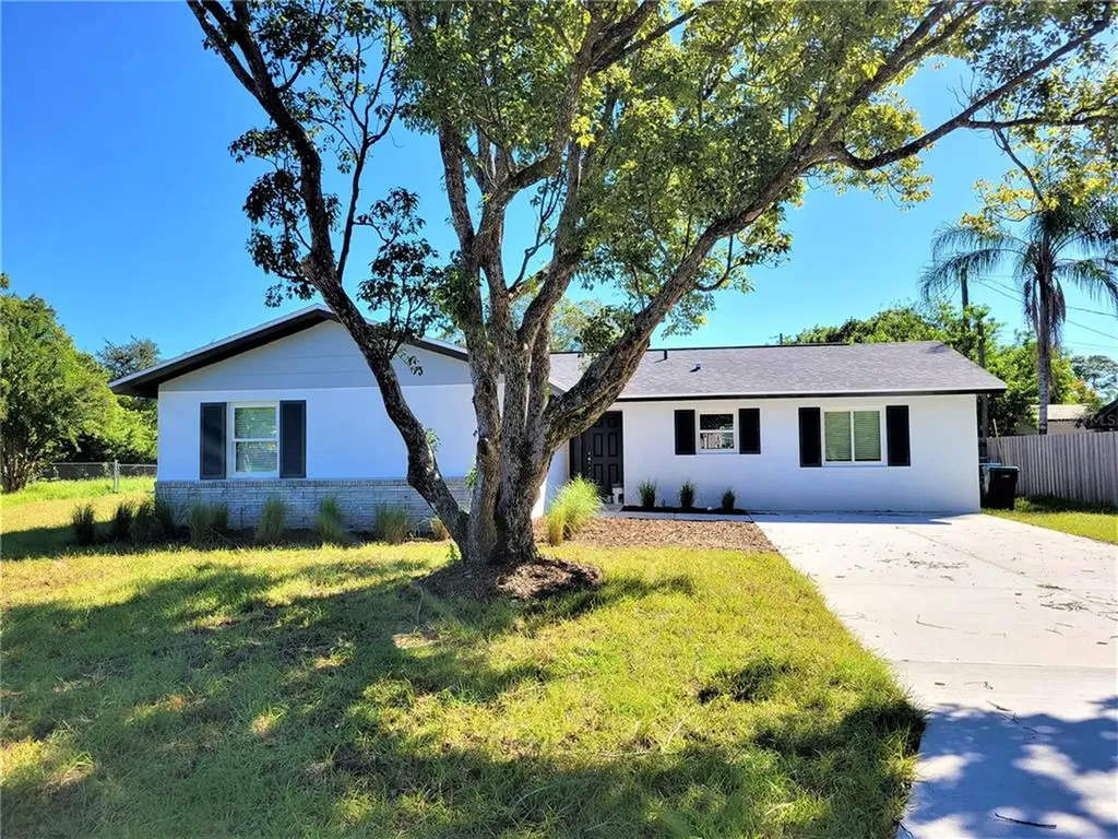 930 Hedgewood Court Winter Park FL 32792