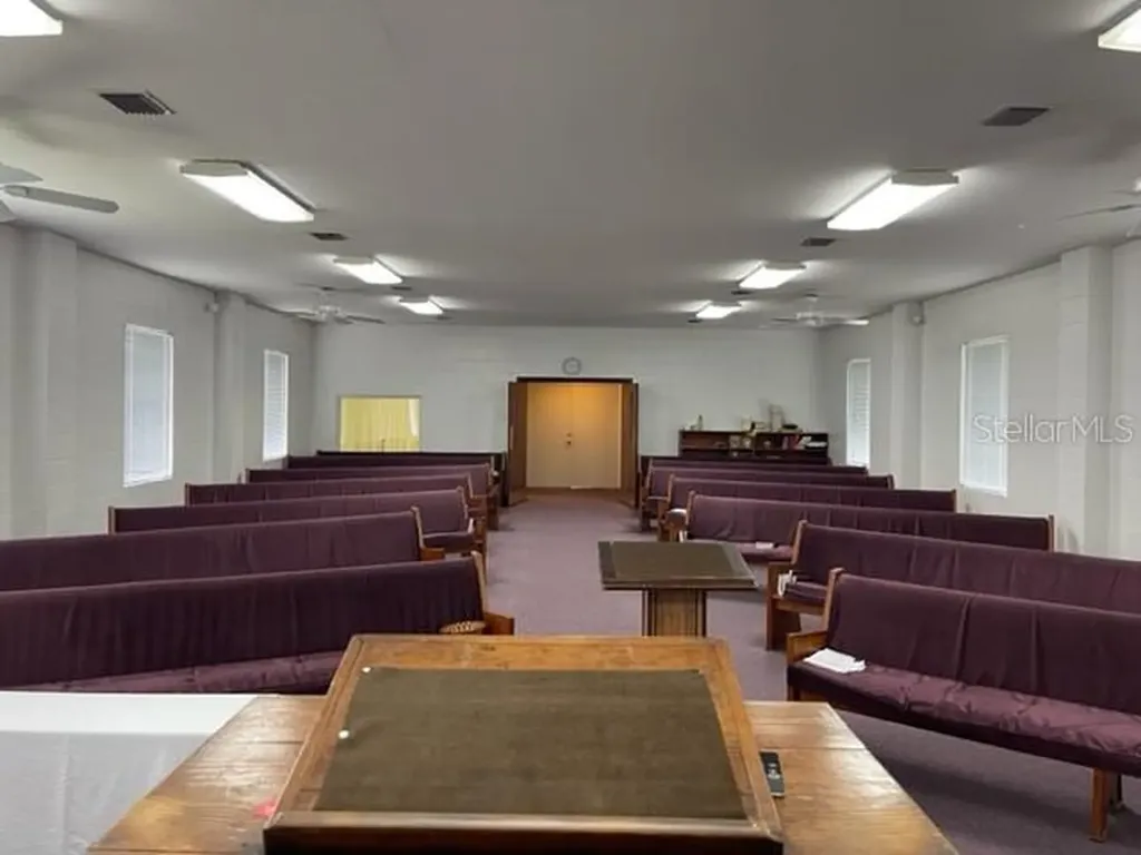 16313 NW Us Highway 441 Alachua FL 32615