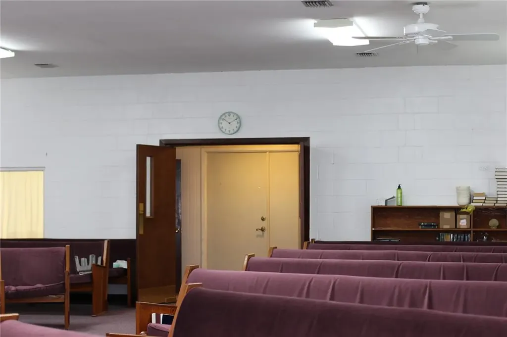 16313 NW Us Highway 441 Alachua FL 32615