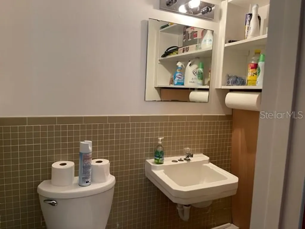 16313 NW Us Highway 441 Alachua FL 32615