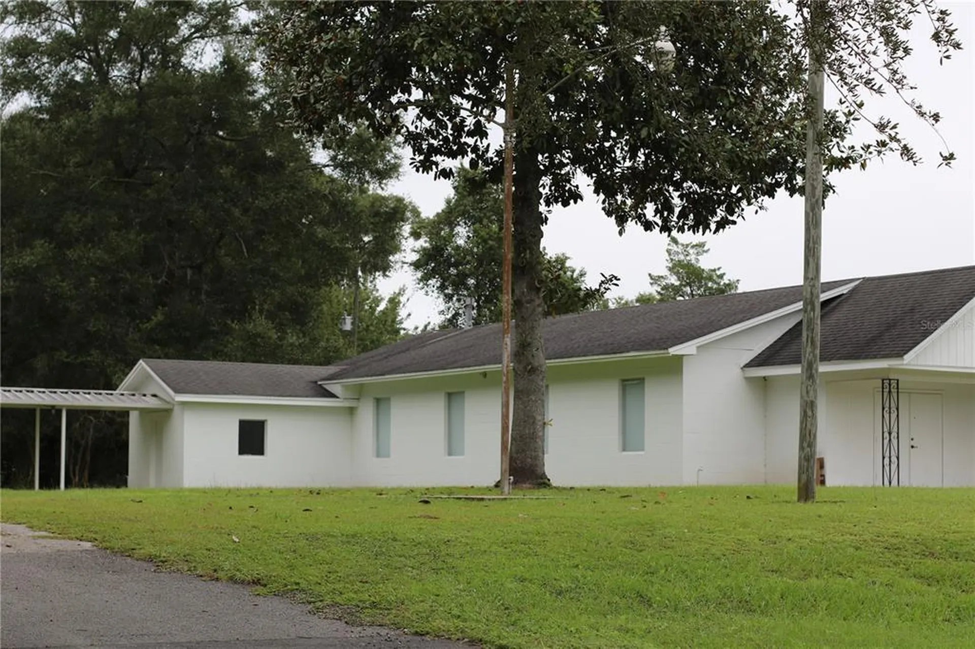 16313 NW Us Highway 441 Alachua FL 32615