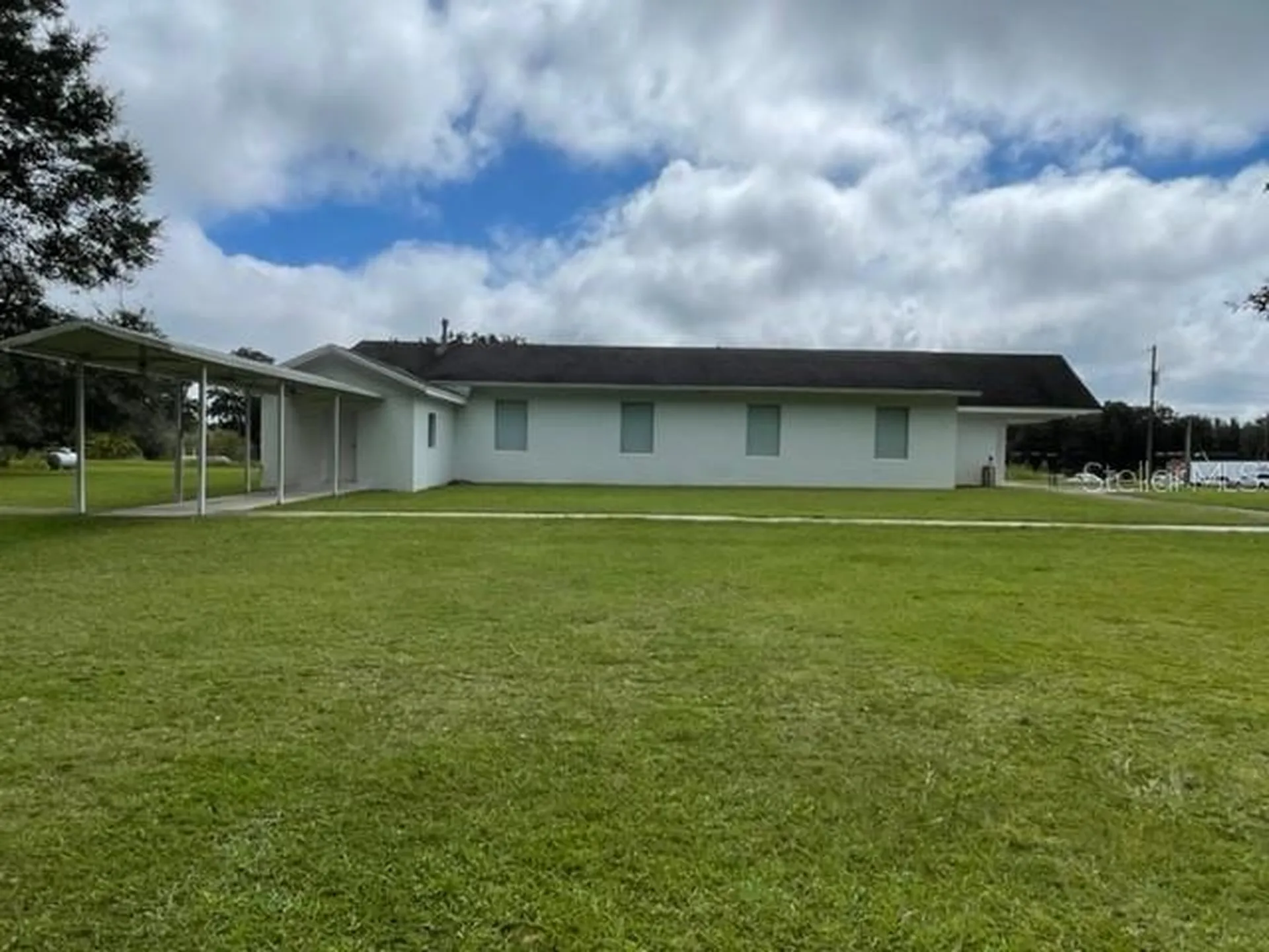 16313 NW Us Highway 441 Alachua FL 32615