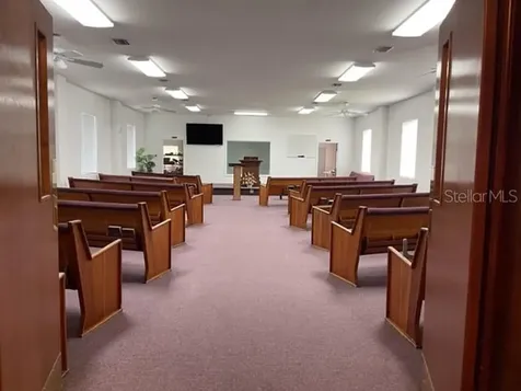 16313 NW Us Highway 441 Alachua FL 32615