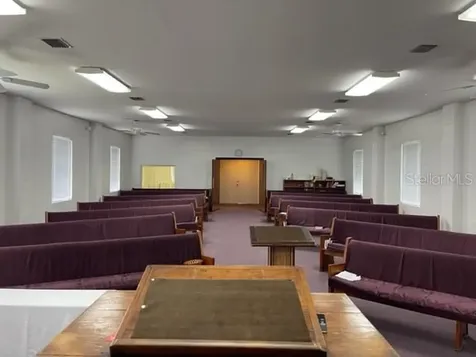 16313 NW Us Highway 441 Alachua FL 32615