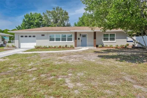 3893 22nd Avenue N St Petersburg FL 33713