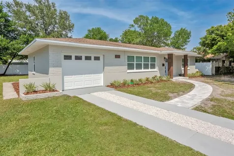 3893 22nd Avenue N St Petersburg FL 33713