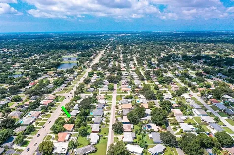 3893 22nd Avenue N St Petersburg FL 33713