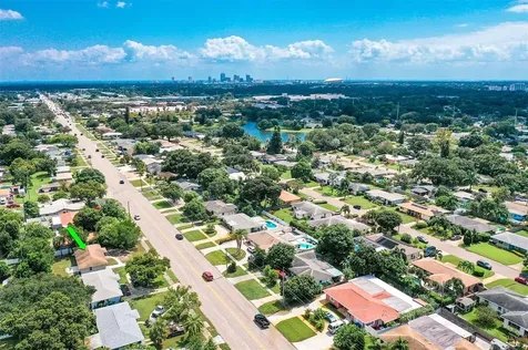 3893 22nd Avenue N St Petersburg FL 33713