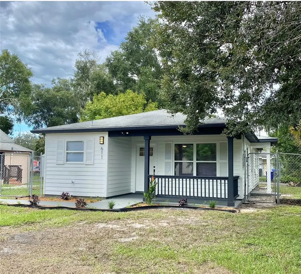 611 W 3rd Street Lakeland FL 33805