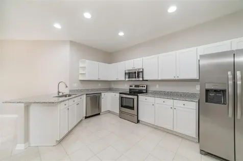 5830 Phoebenest Drive Lithia FL 33547