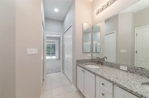 5830 Phoebenest Drive Lithia FL 33547