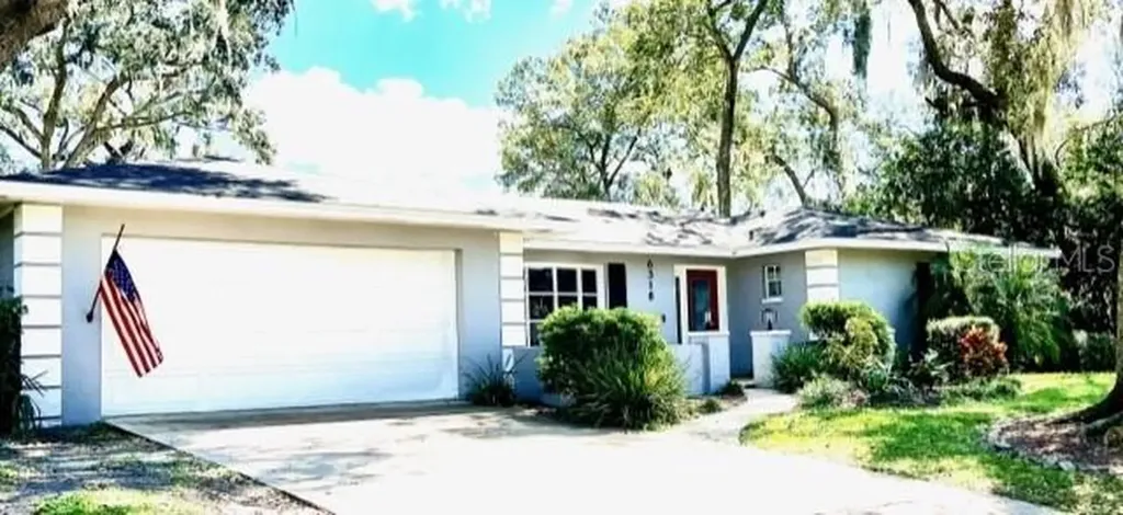 6318 Oak Square E Lakeland FL 33813
