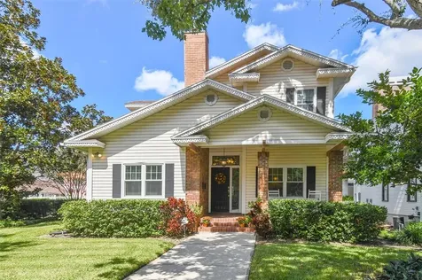 2433 W Watrous Avenue Tampa FL 33629