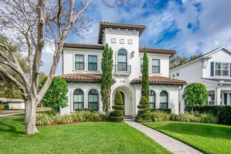 3923 W Leona Street Tampa FL 33629