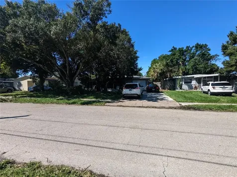 9700 49th Way N Pinellas Park FL 33782