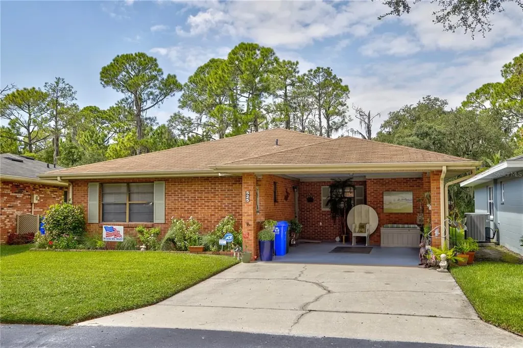 525 Lake Carolyn Circle Lakeland FL 33813