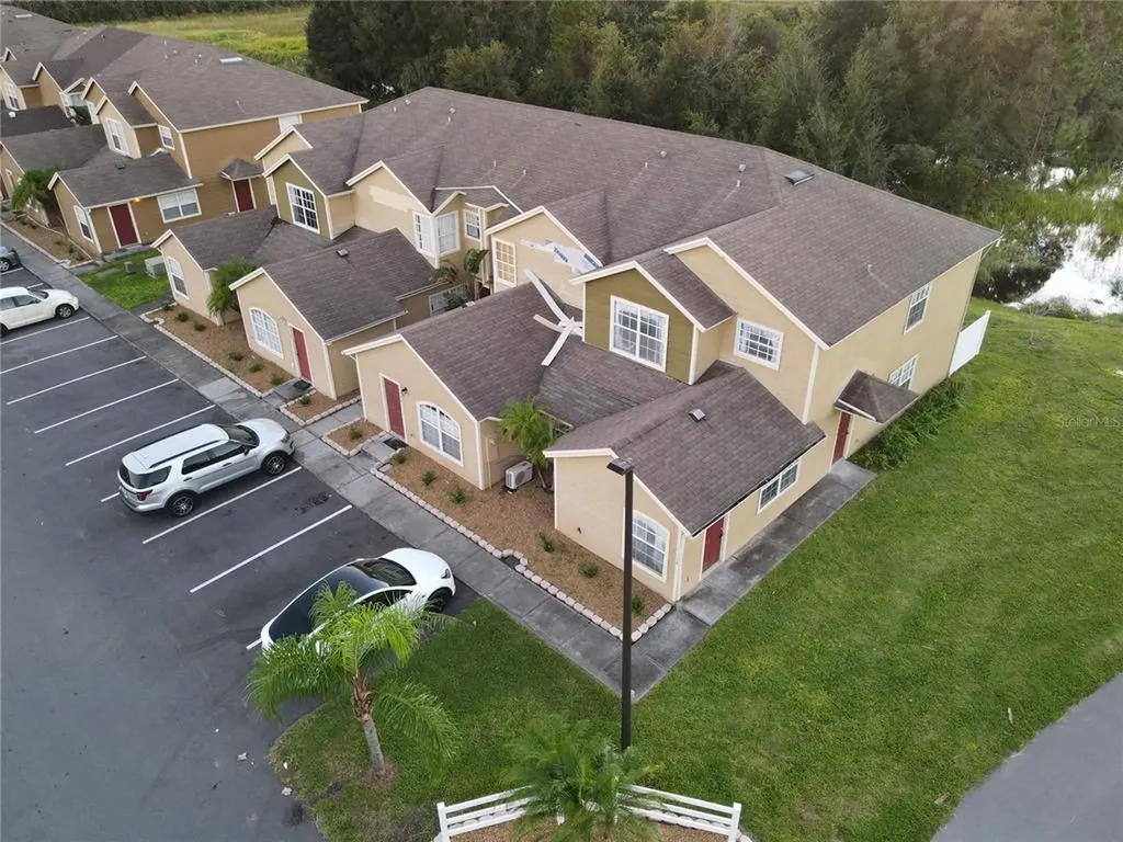 1334 Washington Palm Loop Davenport FL 33897