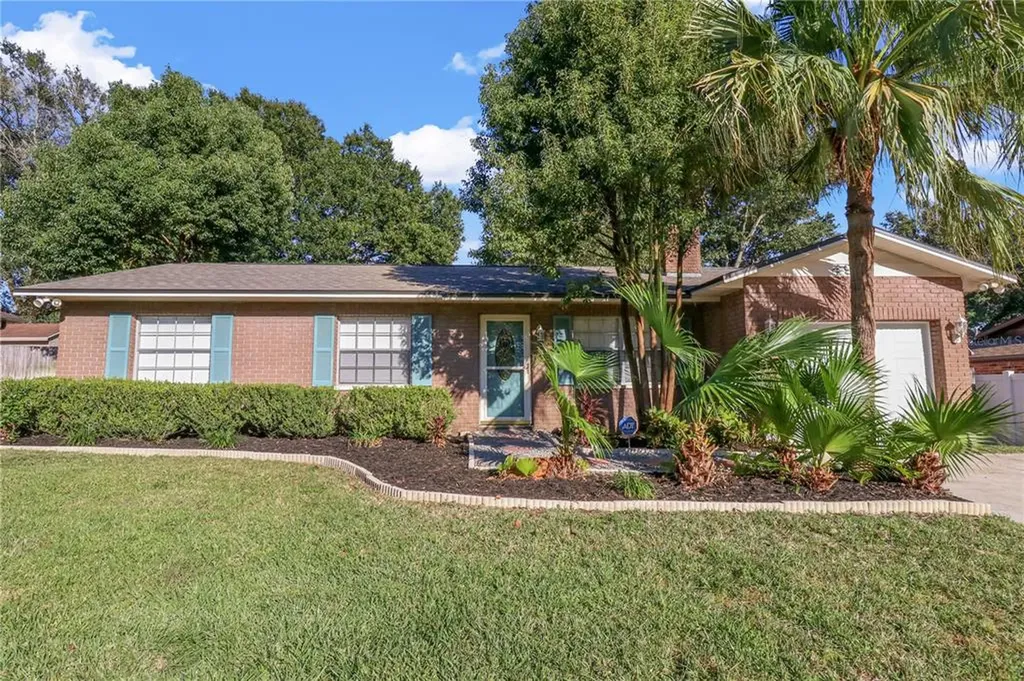 4911 Reagan Avenue Seffner FL 33584