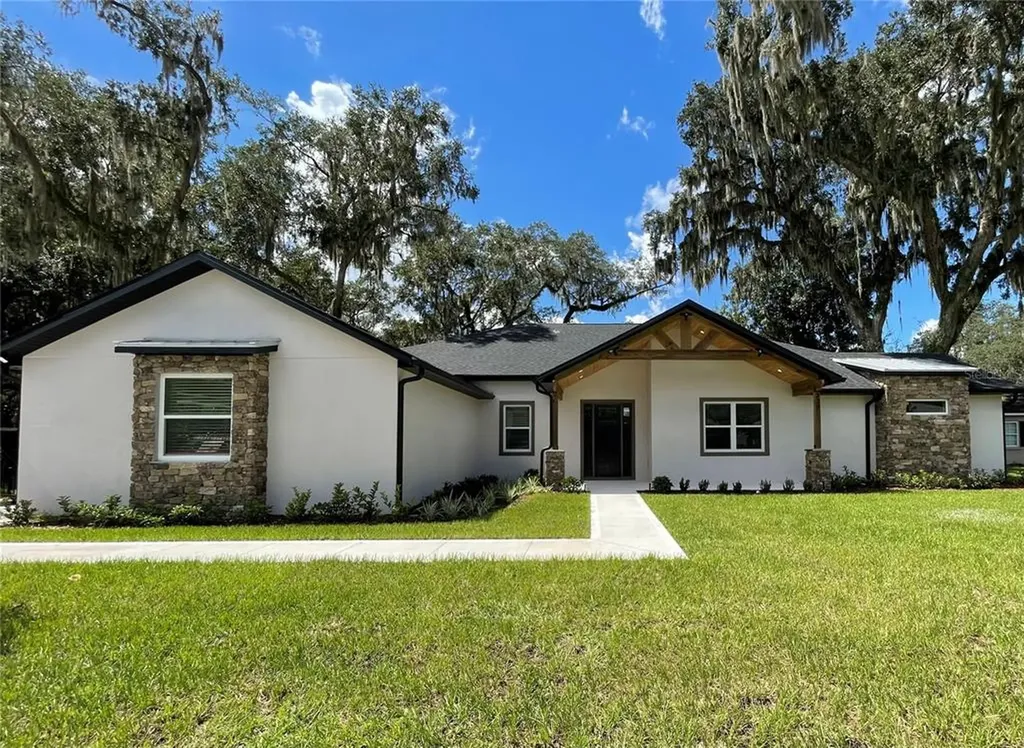 339 N Lake Jessup Avenue Oviedo FL 32765