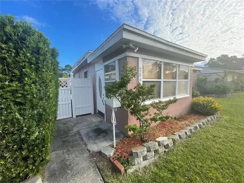 2843 37th Avenue N St Petersburg FL 33713