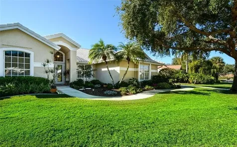 8230 Cypress Hollow Drive Sarasota FL 34238