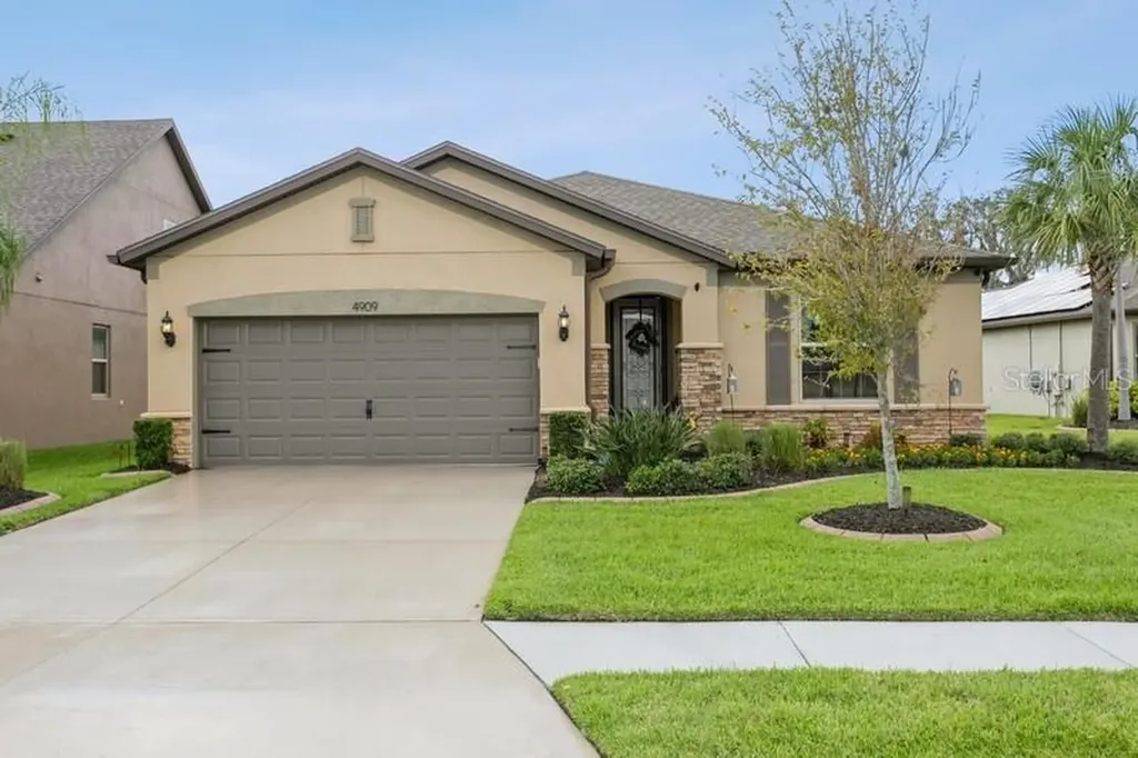 4909 111th Terrace E Parrish FL 34219