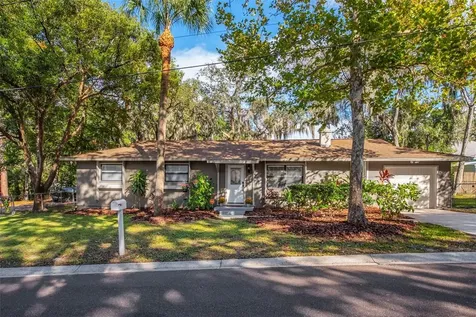312 Powhatan Street Safety Harbor FL 34695