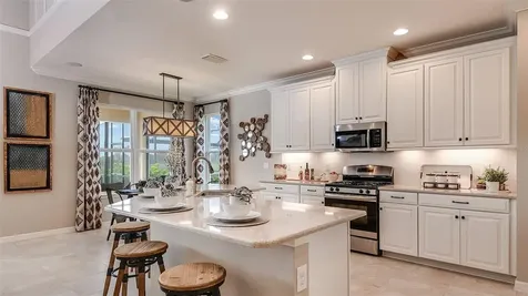 6123 Maidenstone Way Palmetto FL 34221