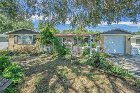 3525 Darlington Road Holiday FL 34691