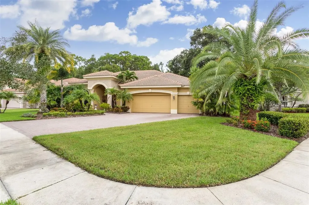 9507 Tree Tops Lake Road Tampa FL 33626