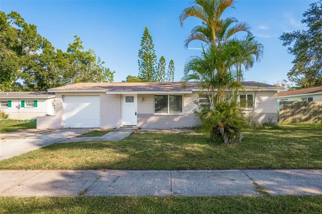 5921 90th Avenue N Pinellas Park FL 33782