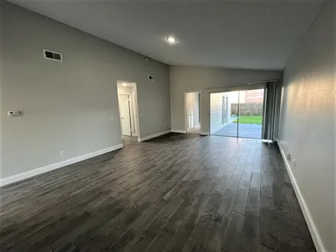 7824 Gillingham Court Orlando FL 32825