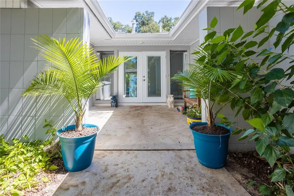 1805 NW 22nd Street Gainesville FL 32605