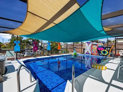 13711 Leslie Drive Hudson FL 34667