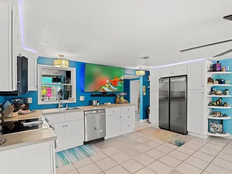 13711 Leslie Drive Hudson FL 34667