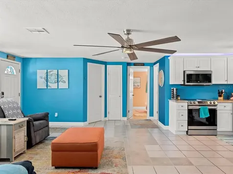 13711 Leslie Drive Hudson FL 34667