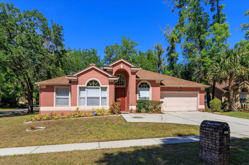 2081 Petit Court Apopka FL 32712