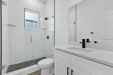 5002 W Idaho Street Tampa FL 33616